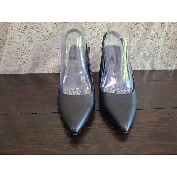 NWOB BCBGeneration Trina Black Block Heel Pump/Sz.8.5M - Picture 5 of 10